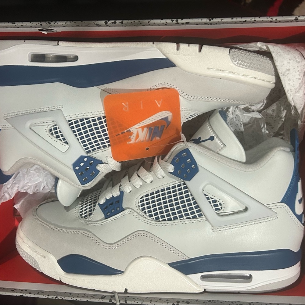 Nike Air Jordan 4s Military Blue Size 9
